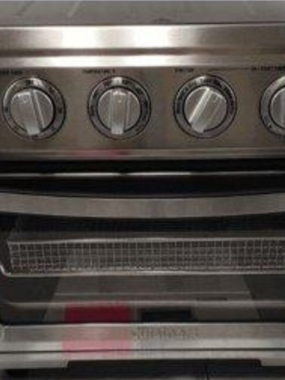 NEW Cuisinart Air Fryer Oven, 1800W, 8-in-1 with Air Fry, Convection, Broil - Picture 3 of 3